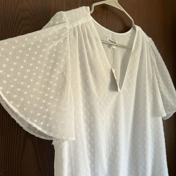 Express Clip Dot Flutter Sleeve Blouse - White - Size S - Picture 4 of 5